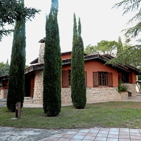 I Lari Castel Del Monte Acomodação com café da manhã Castel Del Monte  Exterior foto
